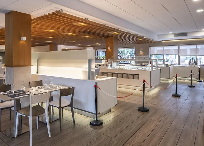 Rosamar & 4*s Hotel Lloret de Mar